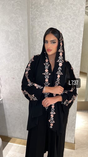 عباية كريب بلقيس تطريز يدوي قصة عادية ستريت