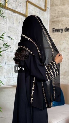 عباية كريب بلقيس تطريز يدوي قصة عادية ستريت