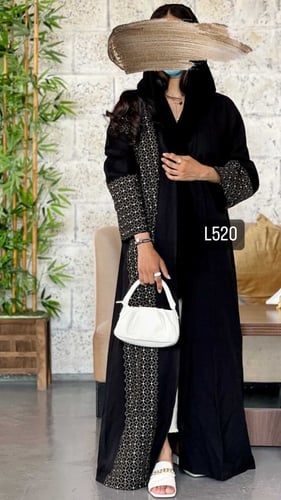 عباية كريب بلقيس تطريز كمبيوتر قصة عادية ستريت