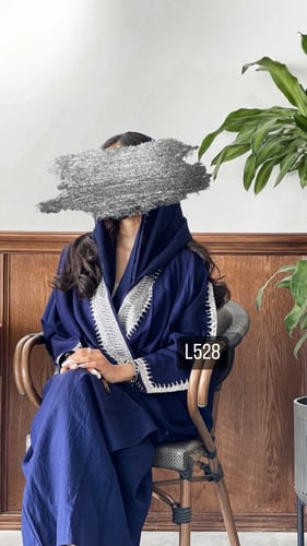 عباية كريب بحريني تطريز يدوي قصة بشت