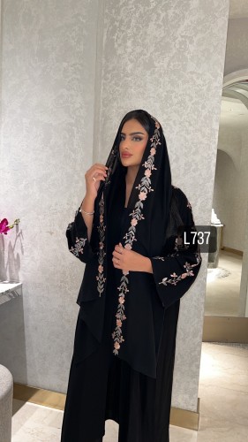 عباية كريب بلقيس تطريز يدوي قصة عادية ستريت