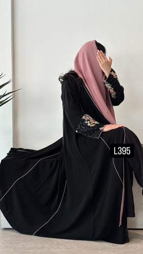 عباية كريب بلقيس تطريز كمبيوتر قصة عادية ستريت