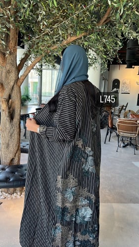 عباية كريب مقلم تطريز كمبيوتر قصة عادية ستريت