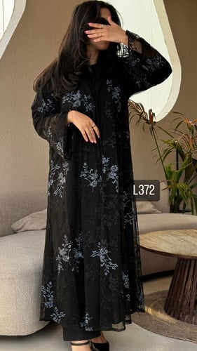 عباية كريب سبشل تطريز كمبيوتر وكرستال قصة عادية ست...