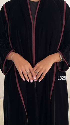 عباية مخمل مع ترتر تطريز كمبيوتر قصة عادية