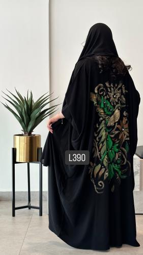 عباية كريب سبشل رسم يدوي وشك يدوي قصة بشت