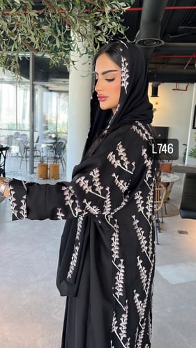 عباية كريب سبيشل تطريز كمبيوتر قصة عادية ستريت