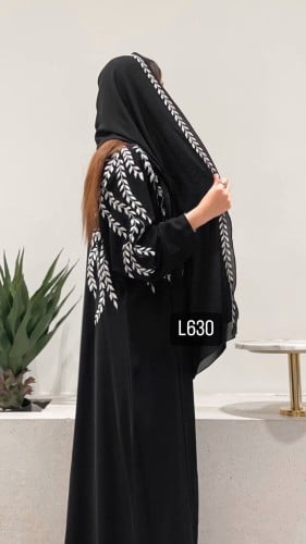 عباية كريب بلقيس تطريز يدوي قصة عادية ستريت