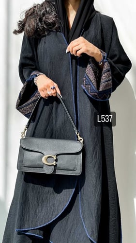 عباية كريب بلقيس تطريز كمبيوتر قصة عادية ستريت