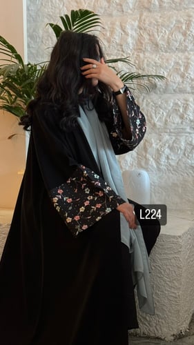 عباية كريب بلقيس تطريز كمبيوتر قصة عادية ستريت