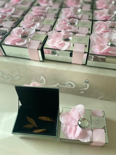 صينية علب المرايا للملكه٤٠ حبه