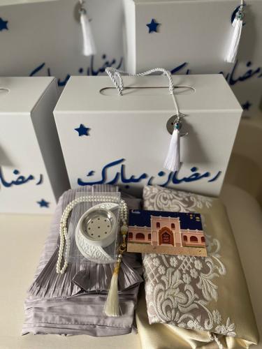بوكس رمضان الأنيق ( لون موف)