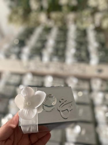 علب مرايا فضي 25 حبة مع الصينيه