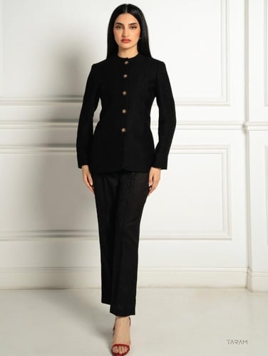 بدلة أنيقة وكلاسيك من قطعتين