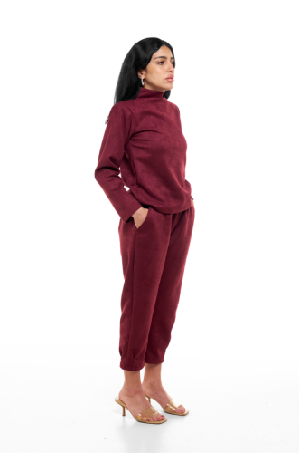 Set of pants & shirt