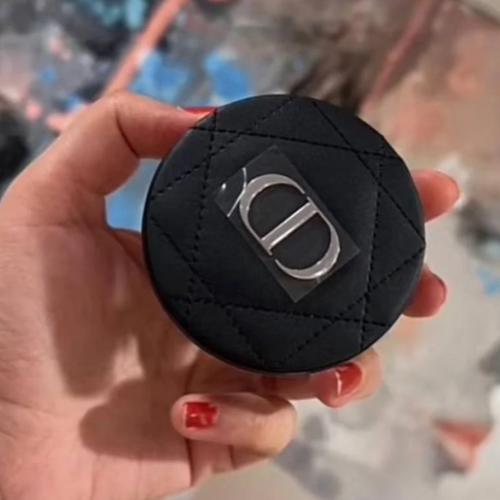 مراية Dior