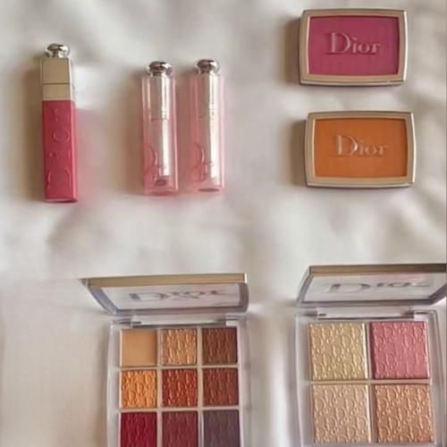بكج Dior متنوع