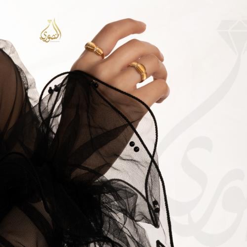 R107 21-karat ring
