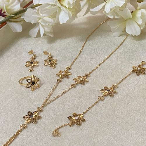 طقم A010 عيار 18