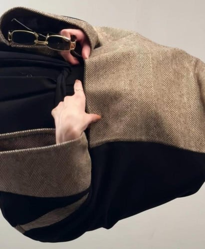 عبايه شتوية أنيقة الاكثر مبيعآ