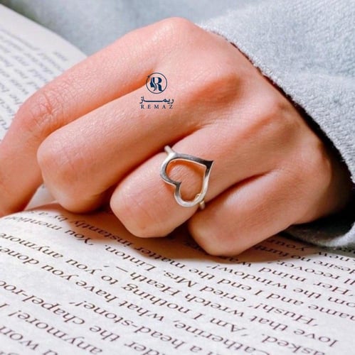 خاتم بشكل قلب فضه