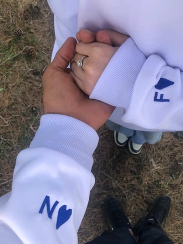 هودي بالحروف على الكم شتوي