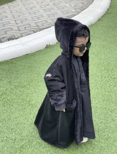 فروه أطفال شتوي من سلامة طفلك وتاكد من صحته.