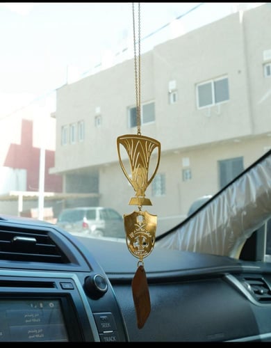 أضف لمسة من الأناقة مع تعليقة بشعار الاهلي