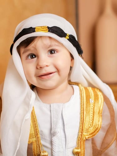 عقال مع بشت يوم التأسيس