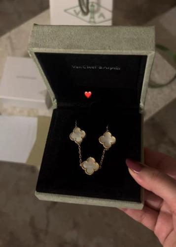 سلسال فان كليف