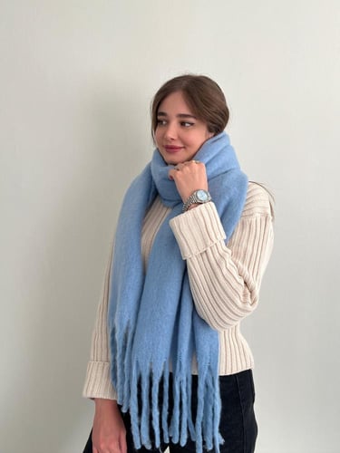 شال شتوي أنيقة ودافئة اخاف عليك من برد الشتاء*