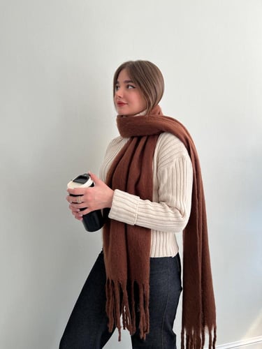 شال شتوي أنيقة ودافئة اخاف عليك من برد الشتاء*