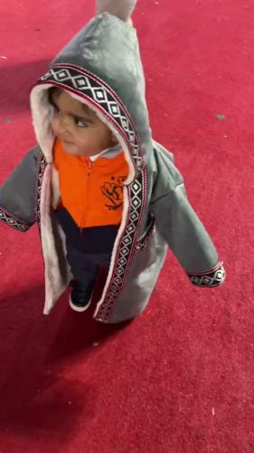 فروه اطفال شتوية مع التطريز