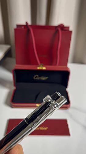 قلم كارتير فخم وأنيق بالاسم