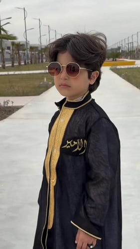 دقلة أطفال العيد الجديدة