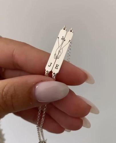 بكج اسوارتين ماسكين يد مع بعض