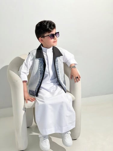 سديري العيد أنيق هيبة طفلك