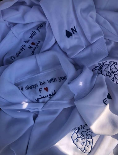 هودي بالحروف على الكم شتوي