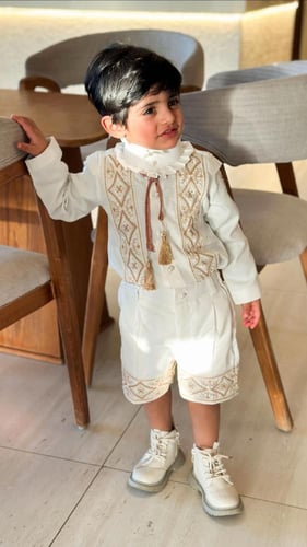 طقم العيد مطرز