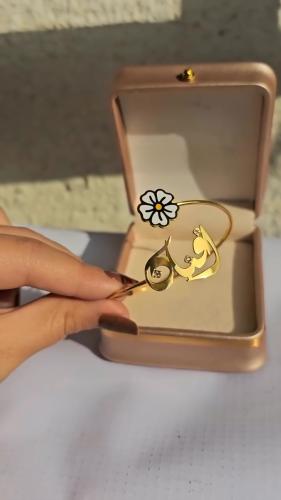 اسوارة بصمة الزهرة بالاسم