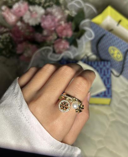 خاتم توري بورش