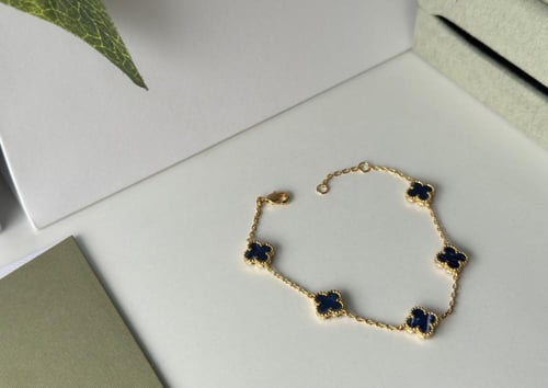 سوارة ڤان كليف ميني