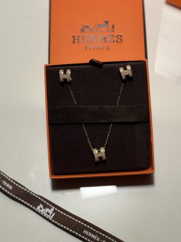 سلسال ايرمز مع حلق