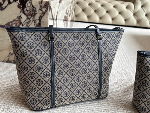 توت باق توري بورش