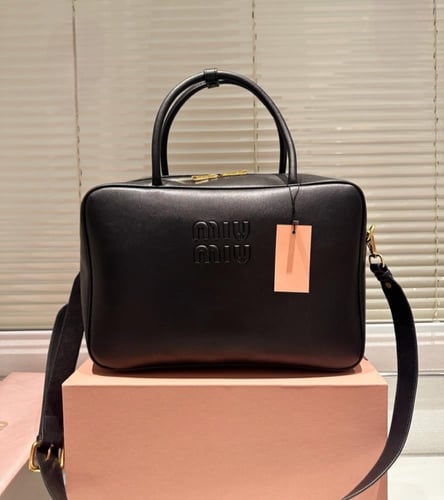 شنطة ميو ميو 23*34