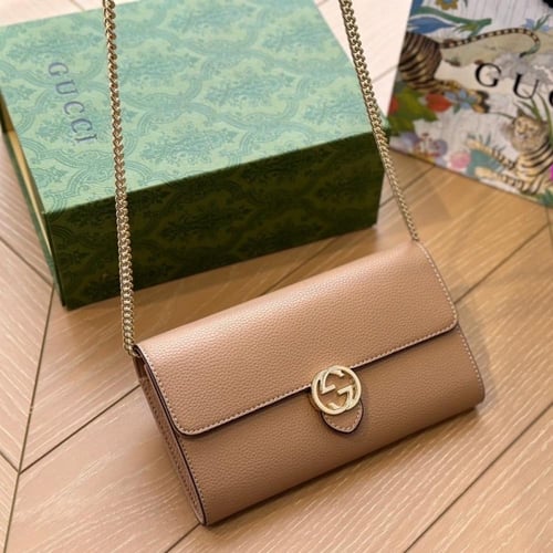 شنطة قوتشي 12*21