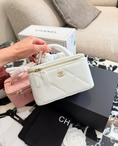 شنطة شانيل 20