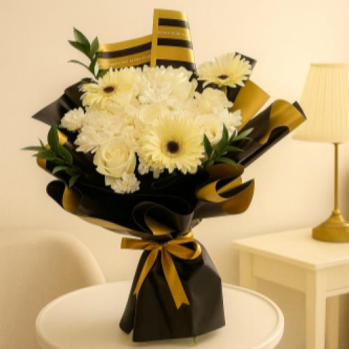 باقة الجوري الابيض مع الجربيرا