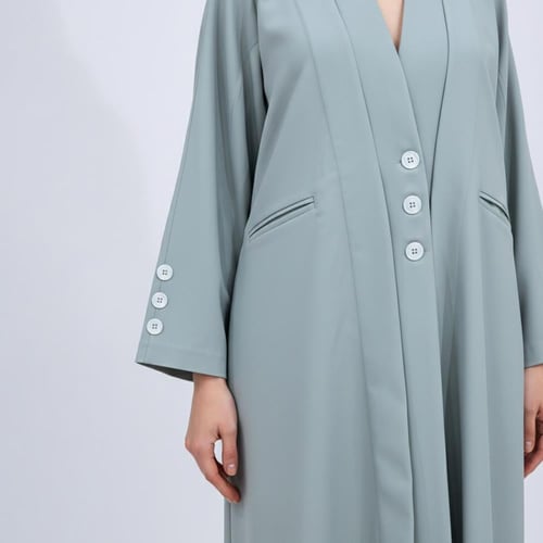 عباية بقصة رسمية بلون تيفاني