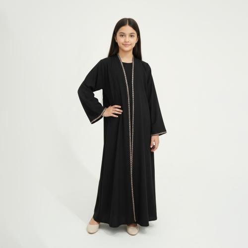 عباية سوداء سنا الصغيرة لف ربع كلوش - تطريز بيج